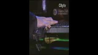 Nicolás E. Aguilar Interpreta "La Comparsa" de Ernesto Lecuona en Talentos Diners 2010