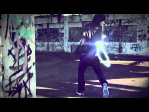 EirikD - Falling (Unofficial Music Video) (DEMO)