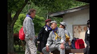 Incontro Paesaggi del Sud: Gita scolastica in uniforme al Set di Riprese Drammatiche di Suncheon