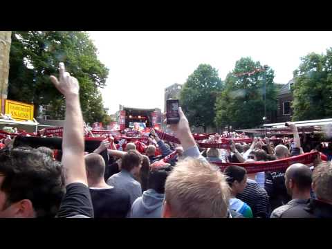 Ajax - FC Twente 15 mei 2011 Oude Markt Enschede (You'll Never Walk Alone )