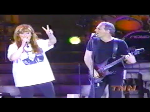 Wynonna Judd, Michael Bolton, Tammy Wynette & Naomi Judd | Today's Country News Compilation (1998)