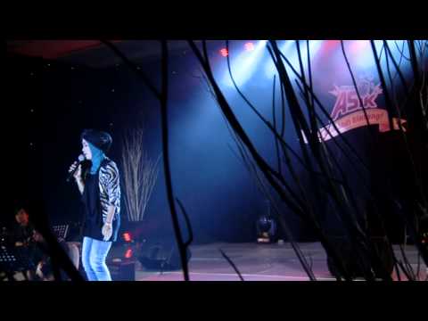 Performance 25 Besar: RATNA (Surabaya) - Someone Like You