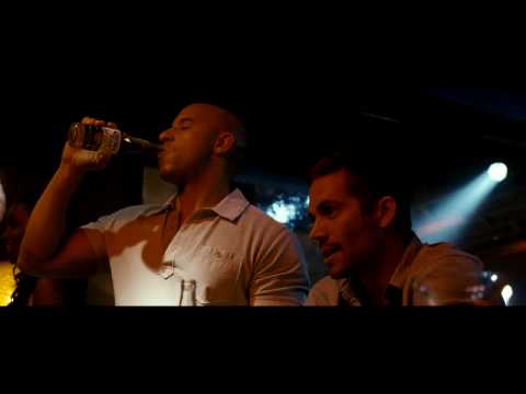 Fast and Furious (Featurette 'A Look Inside')