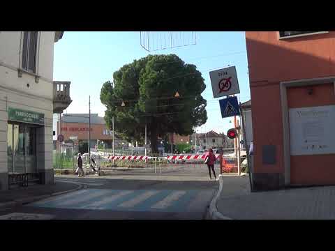 Passaggio a livello di Corso della Libertà - Cesano Maderno (MB) / Level Crossing / Bahnübergang