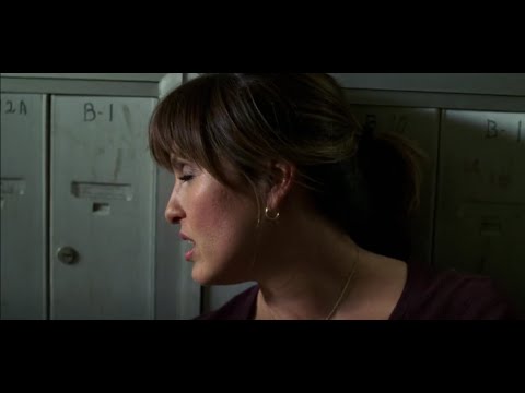 SVU 8x13: Olivia faints