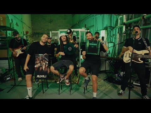 AUXILI ft CARLES CASELLES - SEREM LA NIT (En Directe)