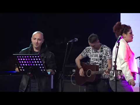 RED HOT CHILL SOFI - SRCE - 26.11.2022. - INSTA TV