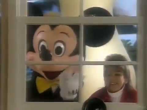 Abre a porta mariquinha - Sandy & Junior