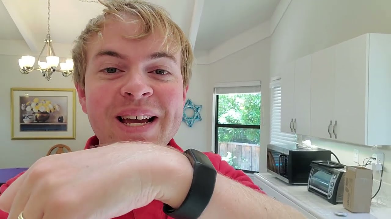 Tips for Using Fitbit to Turn Housework Into a Workout