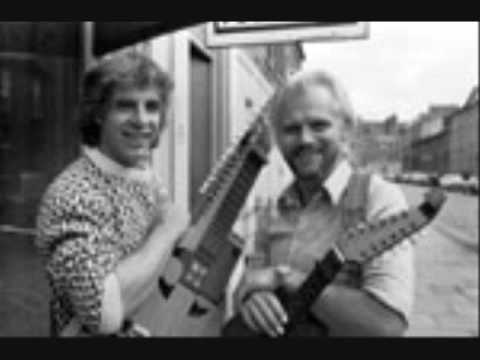 Sound The Pibroch - The Corries