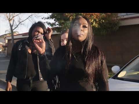 focksii ft laz the boy - Cake