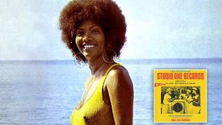 Marcia Griffiths-The First Time Ever I Saw Your Face