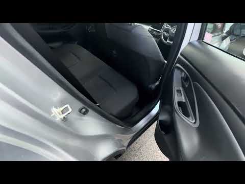 Toyota Yaris Cross 1.5 Hybrid Luna Sport 5dr ‘’Iri - Image 2