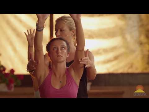 Caley Alyssa, Progressive Yoga Practice 1  I  UDAYA.com