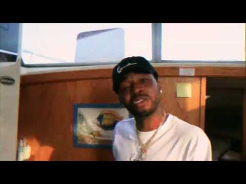 Russian Rello feat. Blackmarket Vedo - Shit they wanna hear (Official Music Video)