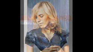 SILJE NERGAARD - Keep On Backing Losers