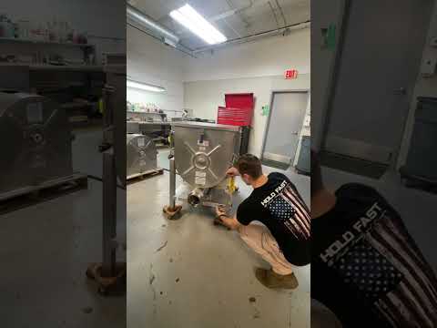 Refurbished Hollymatic 180 Mixer Grinder item 8755 from M&M Equipment Corp