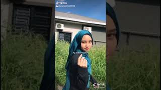 Download lagu Tik tok intan Hasanah dan Sofia mp3