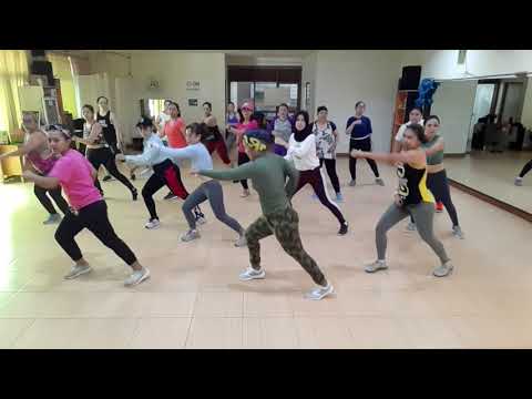 ZUMBA WARM UP  2019 | BANDANA GANG | Dj Dani Acosta | Choreography | IMA LISMA