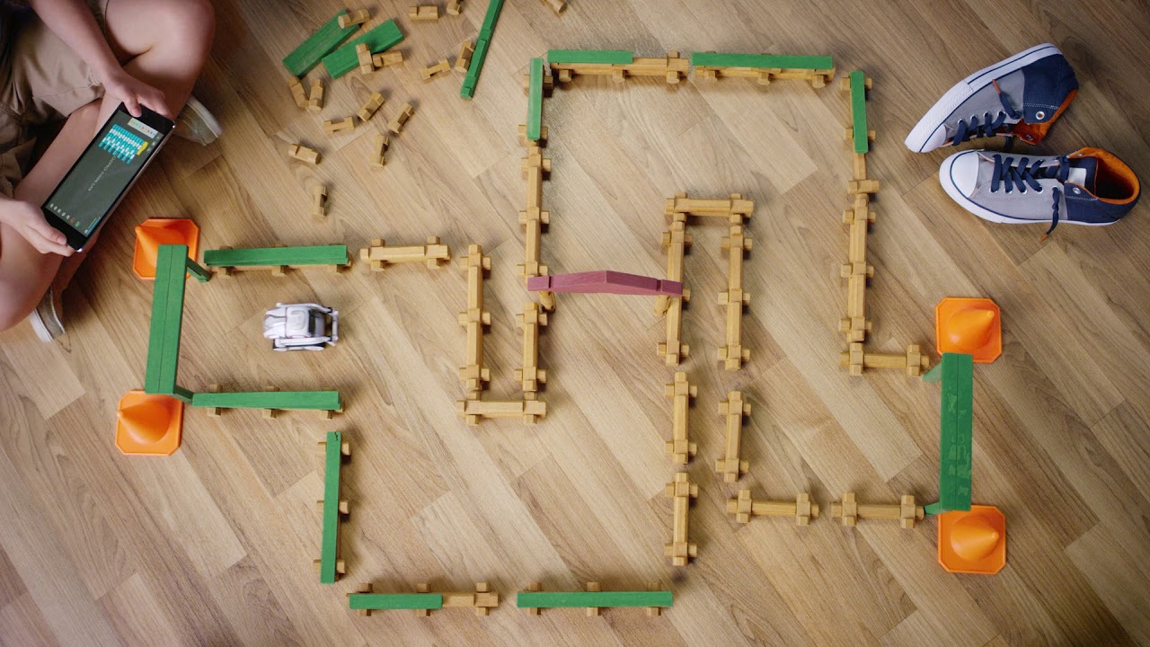 Cozmo by Anki | A Platform for Creativity