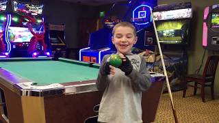 OPENING FRIENDLY PRIZE MONSTERS GLOW MACHINE PRIZE CAPSULES