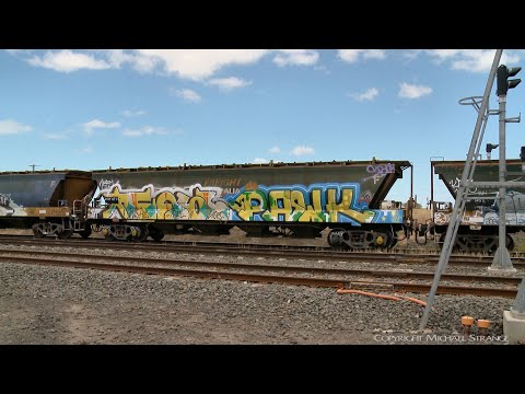 4CK5 Pacific National Grain Train With VHAF Hoppers (9/1/2019) - PoathTV Australian Railways