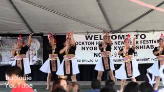 preview picture of video 'Ntxhais Nyab Xeeb - Stockton Hmong New Year 2014-15'