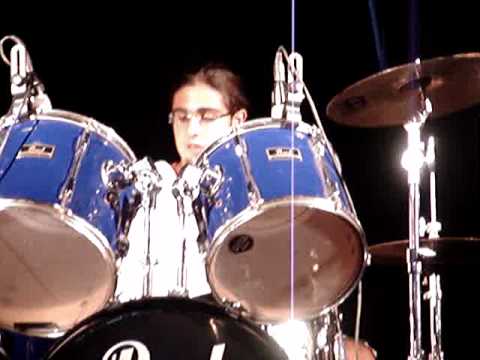 Assolo batteria by le Ombre del Don - ilmiospaziolive 2010 a Milis