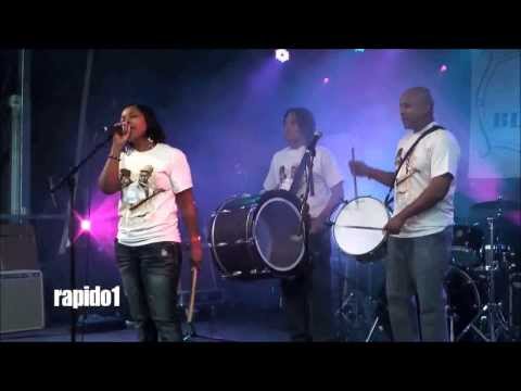 Shardé Thomas and the Rising Star Fife & Drum Band - Sittin' on Top of the World