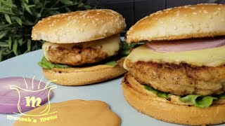 How to Make The Best Juicy Chicken Burger at Home | Juicy Chicken Burger Recipe By Muneeb's Menu