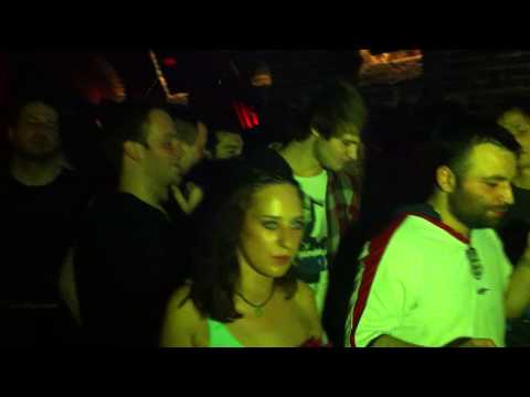 Julian Perez @ Pekelnej Bar Prague 7.5. 2014