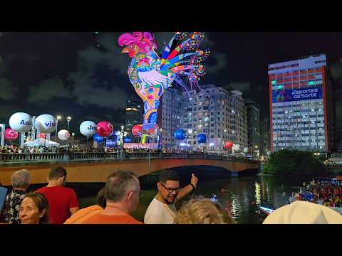 Galo da Madrugada in Recife being erected on February 11, 2026.