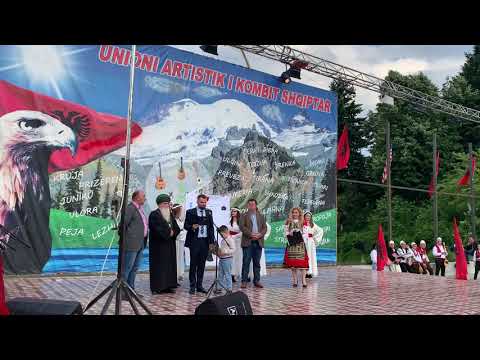 Qytetar Nderi i Malsise se Gjakoves Tropoje Shejhu i Teqes Madhe Halveti Shejh Rustem Shehu