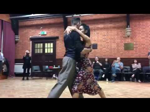 Paula Duarte and Michael Nadtochi | Tango Walking | Di Sarli | Reading Tango Club