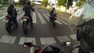 preview picture of video 'CBR 1000RR vs city traffic: Czerniakowska, Solec, Wybrzeże Kościuszkowskie'
