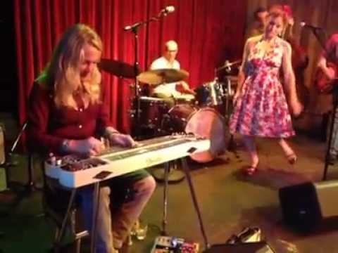 Sweet Sue (The Bordertown Bootleggers)