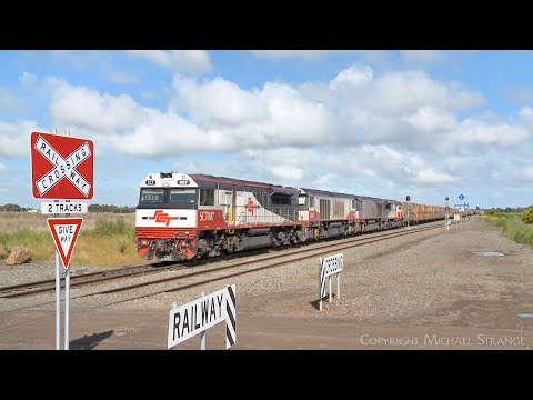 4PM9 SCT Freight Train With Boxcars, Containers & BlueScope Steel Wagons  (30/10/2022) - PoathTV