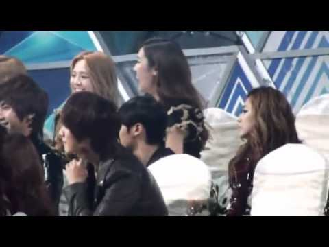 [SNSD] Jessica   HyoYeon Dancing to Secret @ 2011 SBS Gayo Daejun -