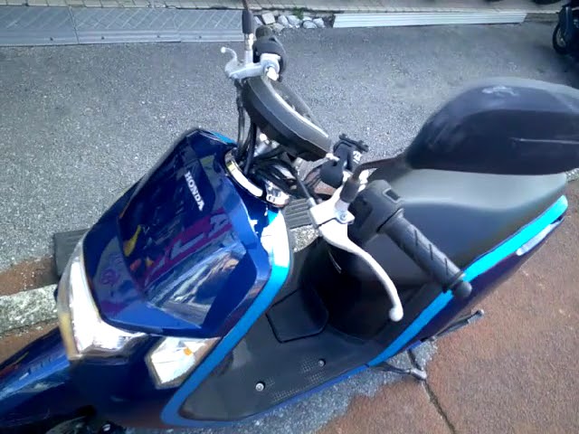 ダンク/ホンダ 水冷4サイクルエンジン FI車 シガーソケット電源 ブルー