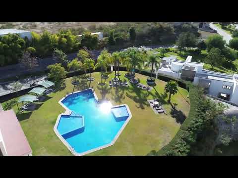 Producción audiovisual cinematográfica para el sector inmobiliario de lujo en Zapopan. Captura y edición de recorr...