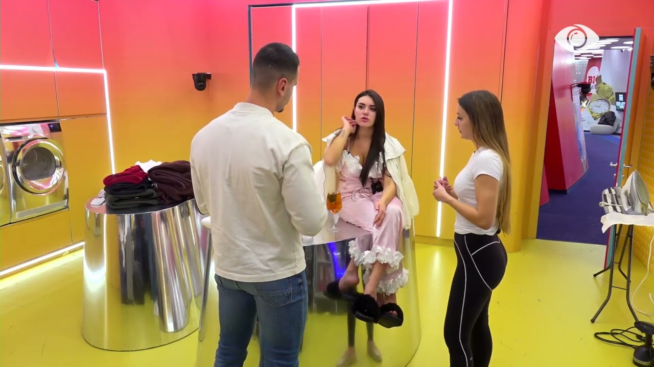Selin ka për t'ju larguar avash avash/ Greta bisedon me Mateon dhe Juelën për Mirin