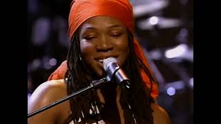 India.Arie/Strength, Courage &amp; Wisdom: Live On Showtime At The Apollo (2002)
