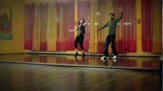 Bollywood dance routine in Rosenheim, Bayern, Deutschland- Laal Dupatta