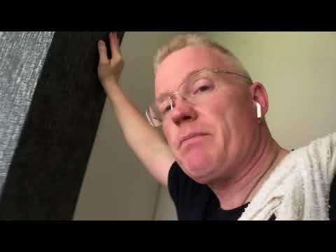 MAKE YOUR WALLPAPER CORNERS TIGHT AND STRAIGHT!