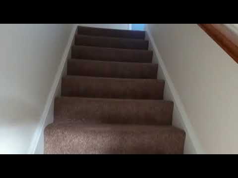 Lot 016: 1 Briar Grove, Wakefield, West Yorkshire, WF1 5LT