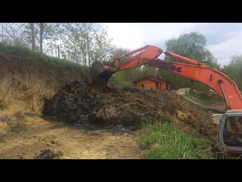 Curățarea iazului din satul Ghidigici