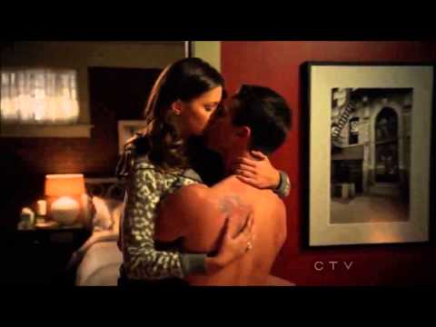 download lagu mp3 mp4 Kiss Kiss Kiss, download lagu Kiss Kiss Kiss gratis, unduh video klip Kiss Kiss Kiss