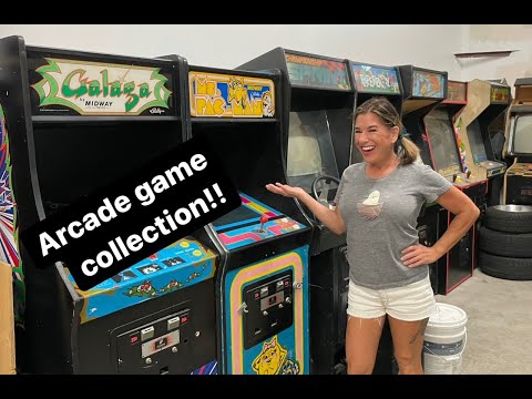 Retro Arcade Game Tour!! Ms. Pacman, Galaga, Tron, and more!!