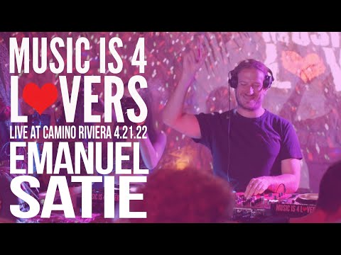 Emanuel Satie Live at Music is 4 Lovers [2022-04-21 @ Camino Riviera, San Diego] [MI4L.com]