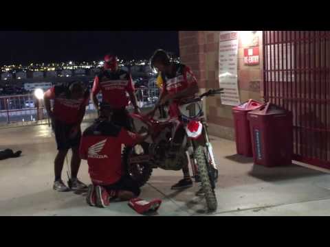 See why Ken Roczen didn't try to start his bike after MEC crash!